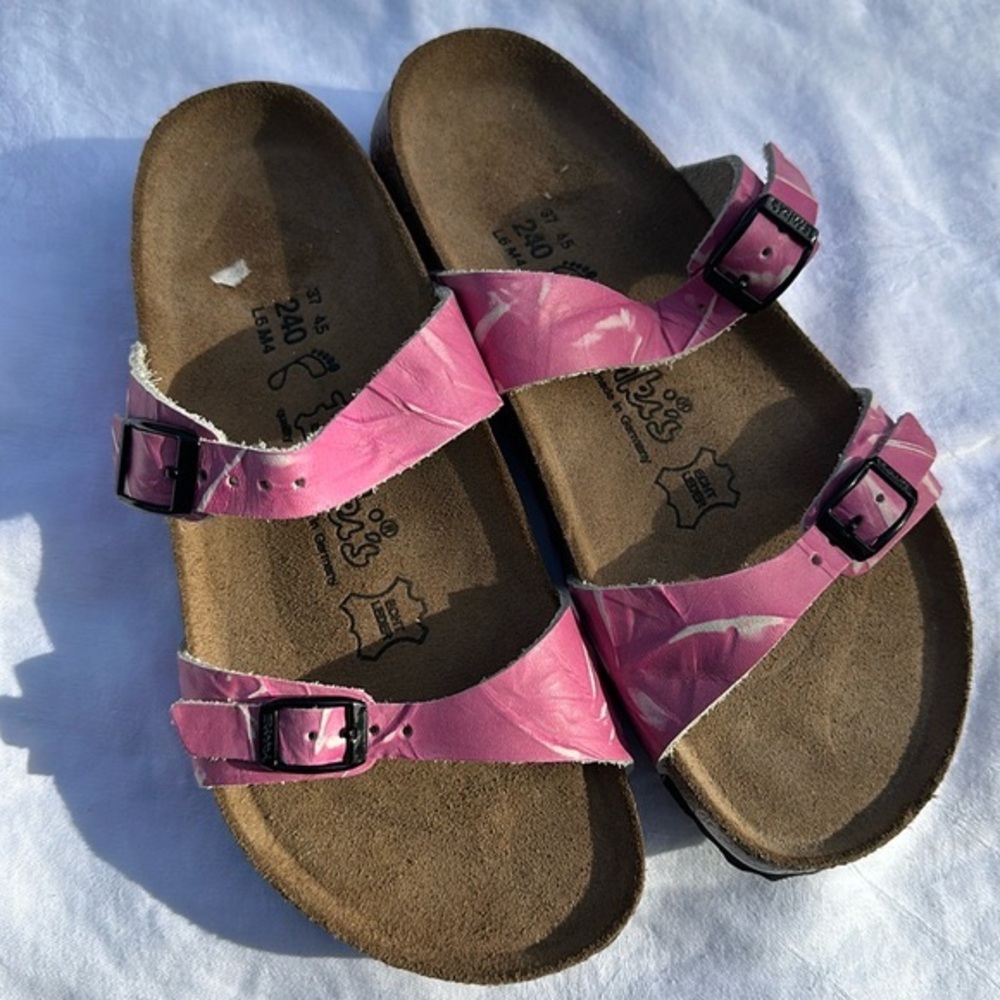 Birkis pink and white double strap NWOT